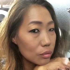 Meet your Posher, Sang